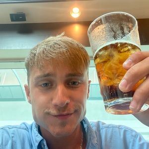 Meet your Posher, Noah